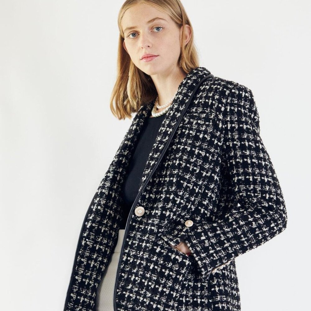 Black & White Tweed Checkers Blazer – Women’s Chic Tailored Jacket